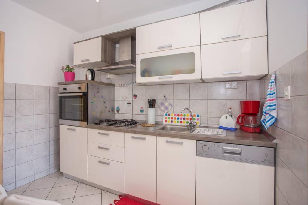 Apartment Nebo Porec Esterno foto